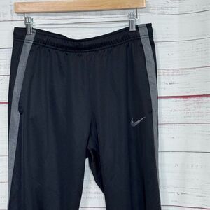 Mens black Nike sweat pants size medium